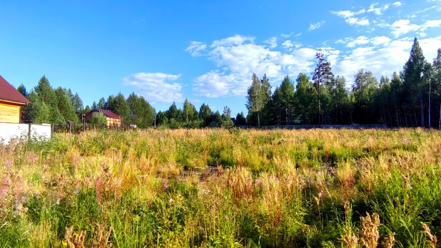 Продаются два смежных участка по 15 соток каждый. Участки ровные, расчищены от деревьев, имеется летний водопровод, электричество подведено. По отдельности цена 500т.р за каждый. Если приобретаете сразу оба, готовы рассмотреть скидку и продать за 900т.р.

Наши юристы помогут оформить сделку любой сл