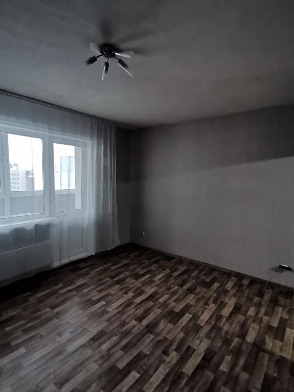 Продается 2к квартира раздельной планировки в Октябрьском районе

Удачная планировка, все раздельно

В квартире сделан косметический ремонт

Квартира теплая и светлая

Окна выходят на две стороны

Отличный вариант для семьи
Рядом детский сад, школа

Можно погулять на набережной, которая находится ря