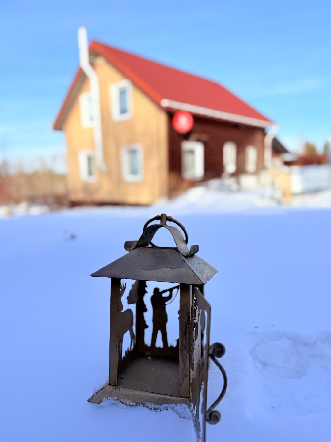 Продается дом мечты на 14 км мельничной пади для тех, кто любит тишину, спокойствие и ценит соединение с природой вдали от городской суеты?

Дом каркасный  площадью 140 кв.м 2 этажа + летняя веранда 30 кв.м на ленточном фундаменте 2015 года постройки. Для круглогодичного проживания. Адрес -  14 км М