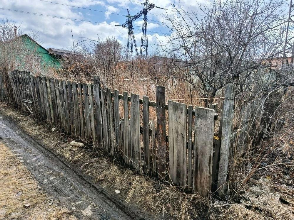 Продается земельный участок 4,2 сотки. Срочно)

По всем вопросам, пожалуйста пишите, звоните!